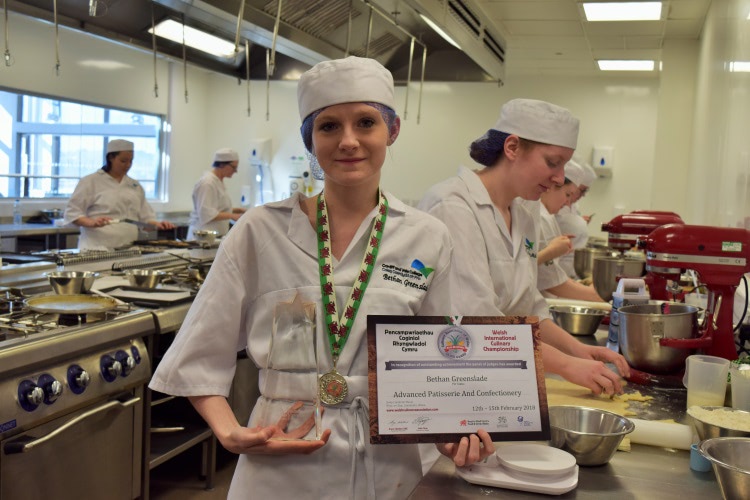 Bethan Greenslade with her Skills Competition Wales gold medal trophy and Welsh International Culinary Championships silver medal (left) and Bethan Curtis-Rich