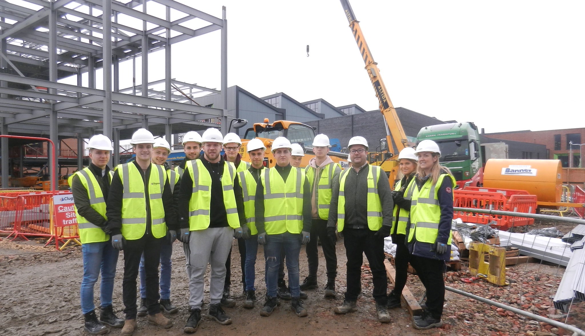 констракшн отзывы сотрудников. лимак мараш. гусев сергей станиславович тюмень сити молл. хитачи тверской завод. аполло констракшн.