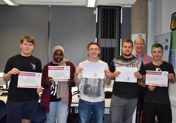 (l-r) Morgan Whithear, Fatoumata Makalo, Kyle Woodward, Mateusz Kolacki, CAVC IT Lecturer Peter Franklin and Tomek Pawelek