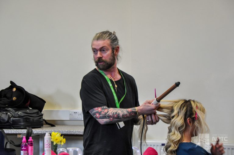 Award-winning celebrity hairdresser Lee Stafford is opening his first Academy in Wales at NPTC Group of Colleges.