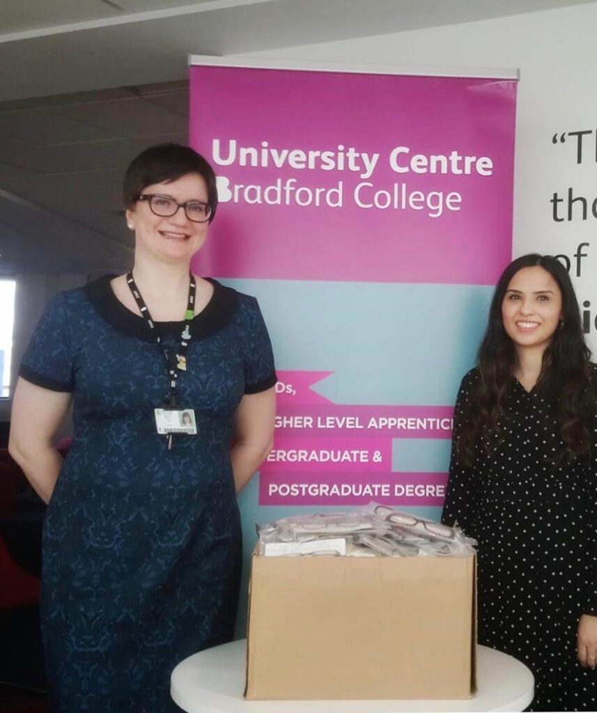 L-R Maryna Hura and Diba Choudhury at Bradford College with the donated frames