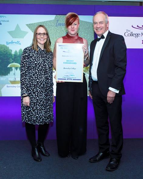 Barnsley College’s Marketing Manager Lindsay Garfitt-Brown and Sally Steadman, Director of Marketing, Communications and Student Recruitment with awards presenter Ian Pryce CBE, Principal and CEO of the Bedford College Group.