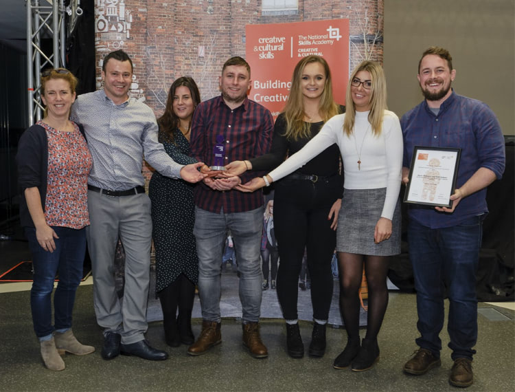 Members of SERC’s NIFTS HND class who won the Creative Student award at the Northern Ireland Creative & Cultural Skills Awards, the first time the awards has been presented to a group rather than individual. (L-R) Alison Thompson, NIFTS Course Coordinator, Marc McCabe, Antonia Cowan, Stephen Parker, Jane McLaughlin, Samantha Davies, Peter Graham, NIFTS Course Coordinator. Photo by Simon Miller.