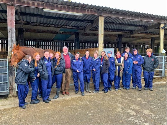 Celebrity vet Peter Wright with Animal Care students