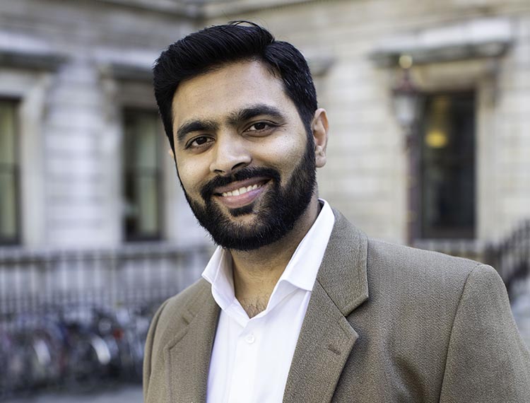 Waqas Ahmed is a member of the LIS faculty, founder of the DaVinci Network and author of The Polymath (Wiley 2019).