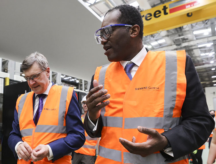 Business & Energy Secretary Kwasi Kwarteng visits Siemens Gamesa Renewable Energy