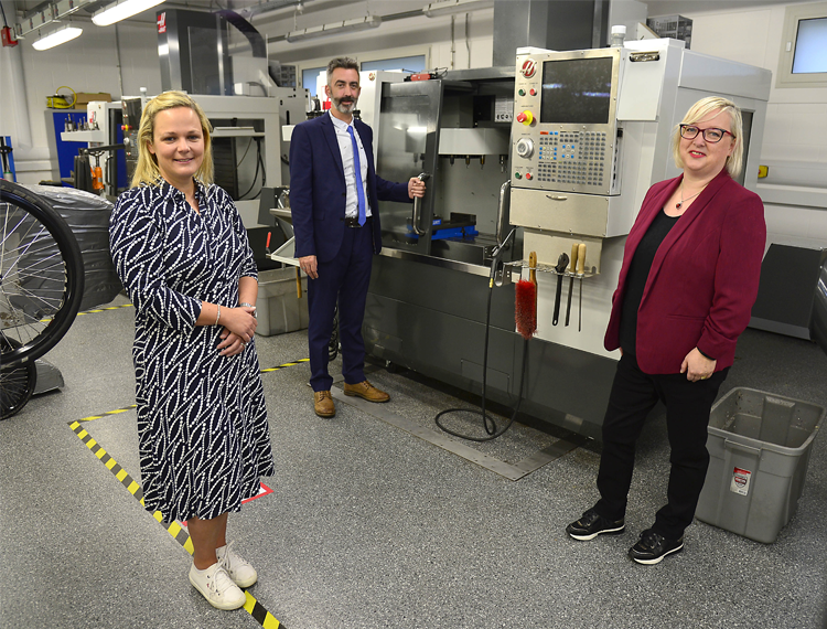 (L-R) Trudy Patterson, Curriculum Manager for Engineering, Darren Anderson, Lecturer in Mechatronics and Aine McGreeghan, Curriculum Manager for Engineering at SERC.