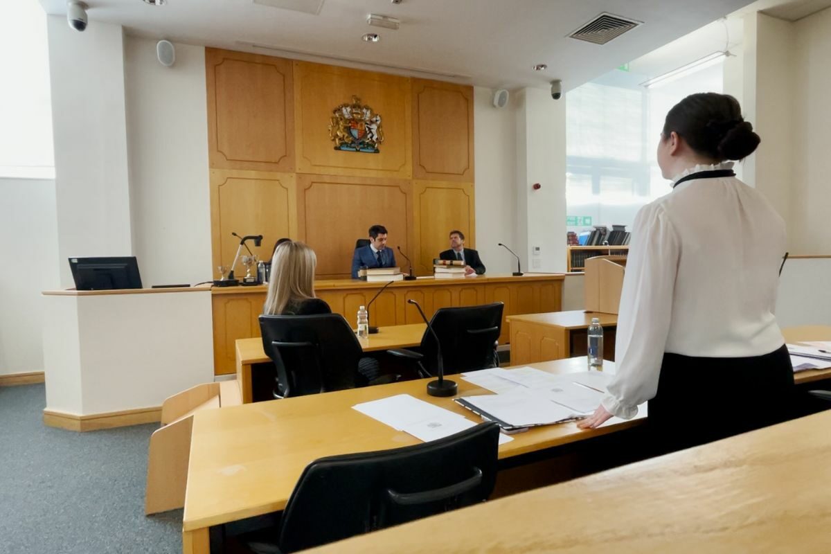 Coventry University provides immersive learning as 3 faculties combine in mock criminal law case