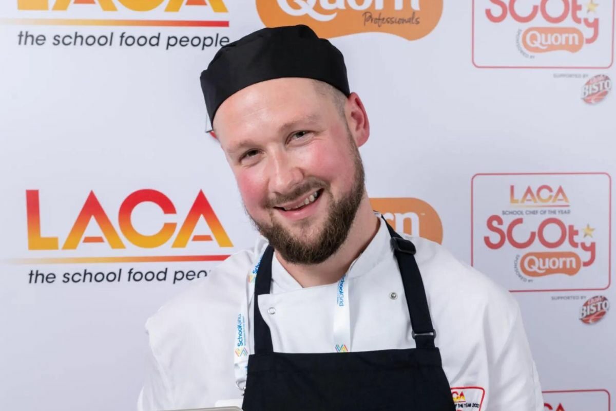 Tom Armstrong Claims the 2022 LACA’s School Chef of the Year (SCOTY) Competition title