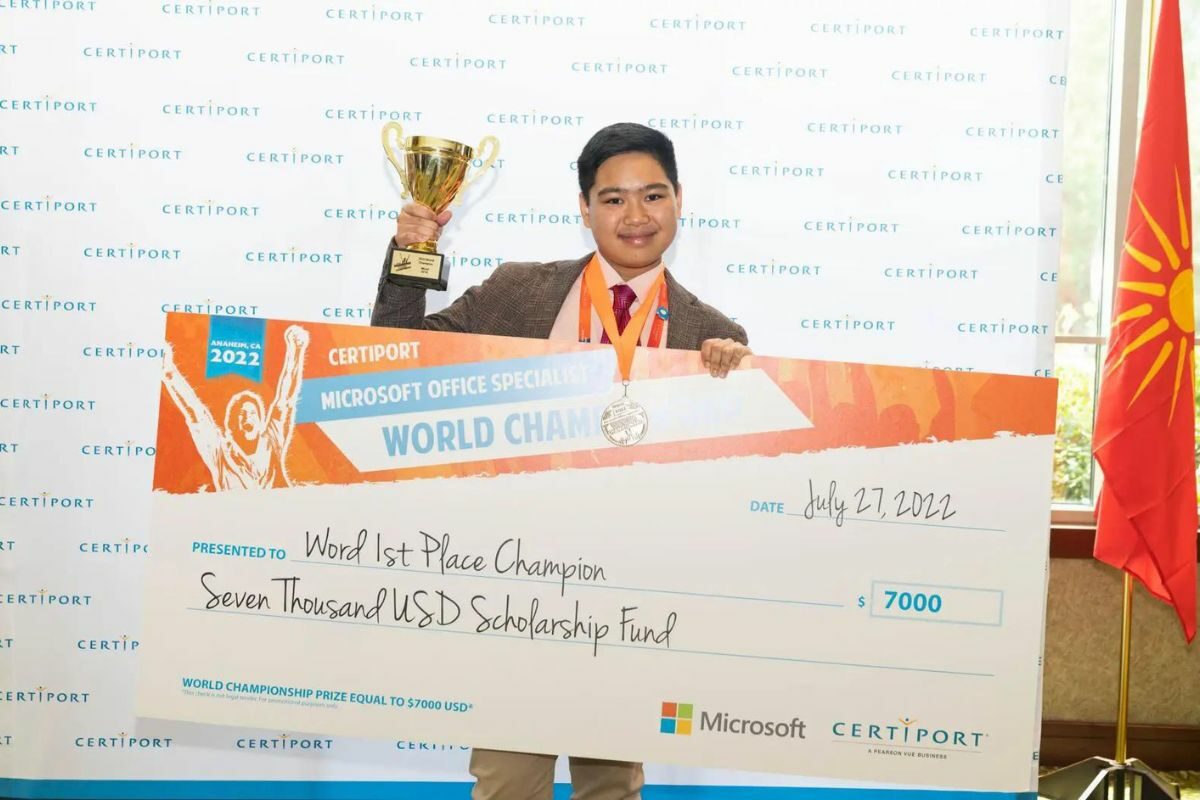 Irish Student Crowned Microsoft Office World Champion