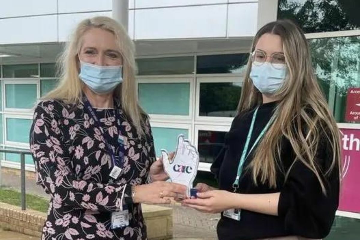 Reading College student designs a trophy for our local NHS heroes
