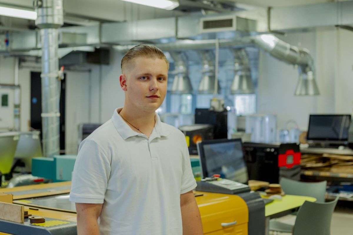Aspiring 15-year-old digital designer from Ukraine excels at Arts University Plymouth – FE News