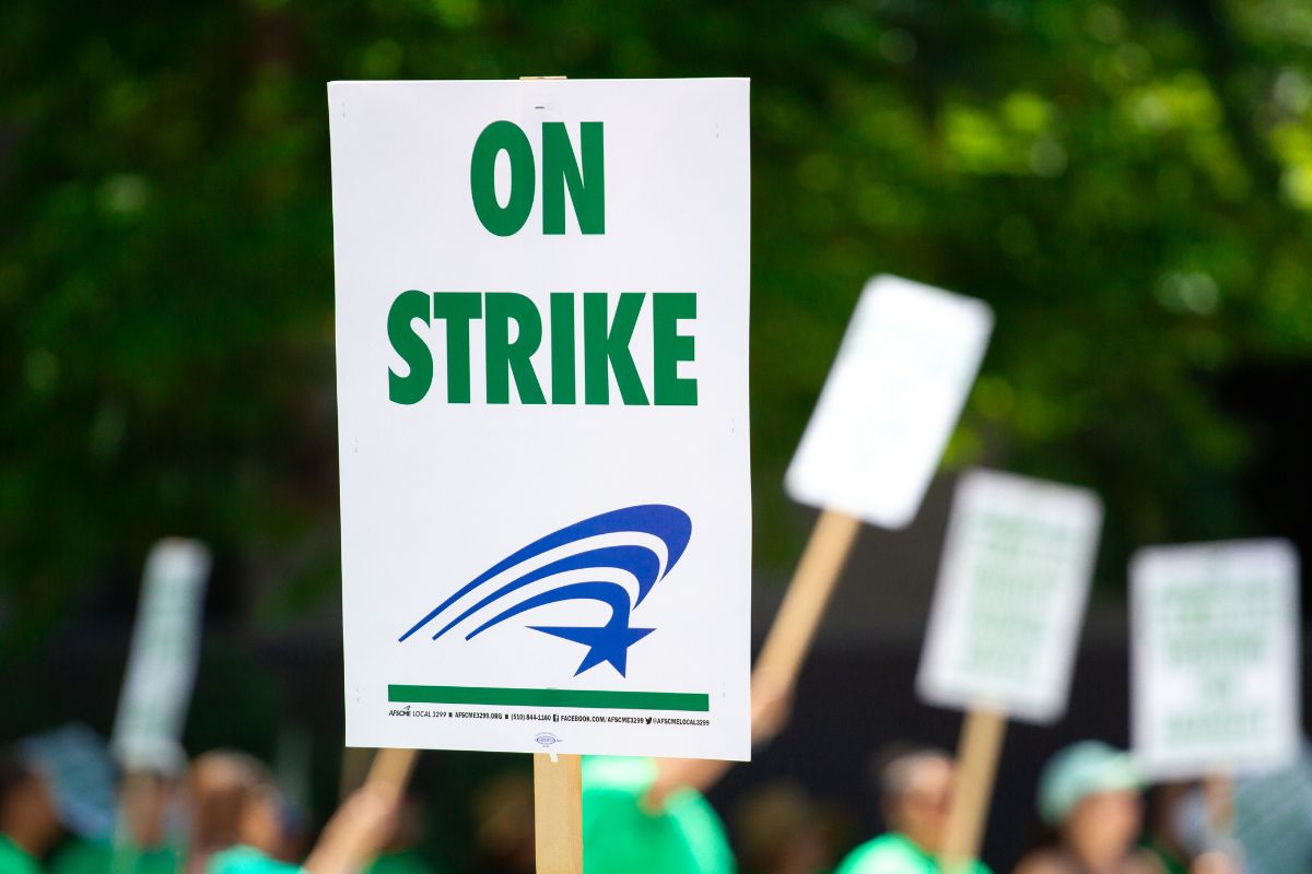 Strike ballot opens at Barnet & Southgate College over “pitifully low” pay