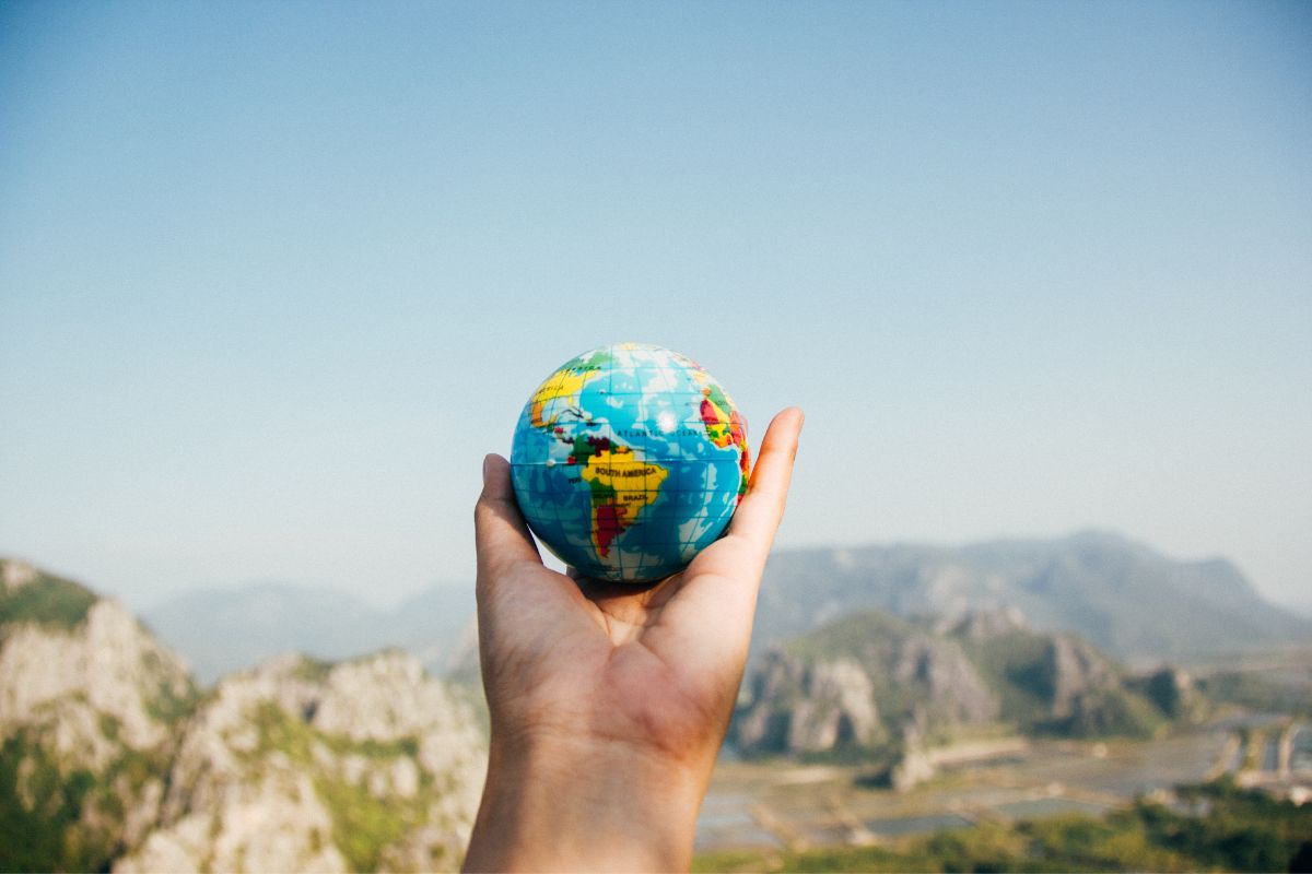 globe in hand