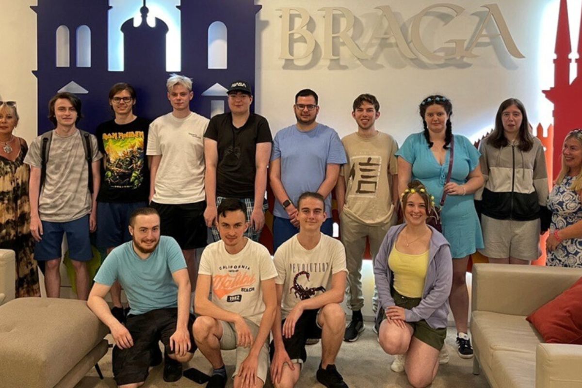 BTEC Level 3 in IT and Ulster University Foundation Degree in Computing students from SERC's Bangor, Downpatrick, Lisburn and Newtownards Campuses take part in Turing Scheme funded visit to Portugal.