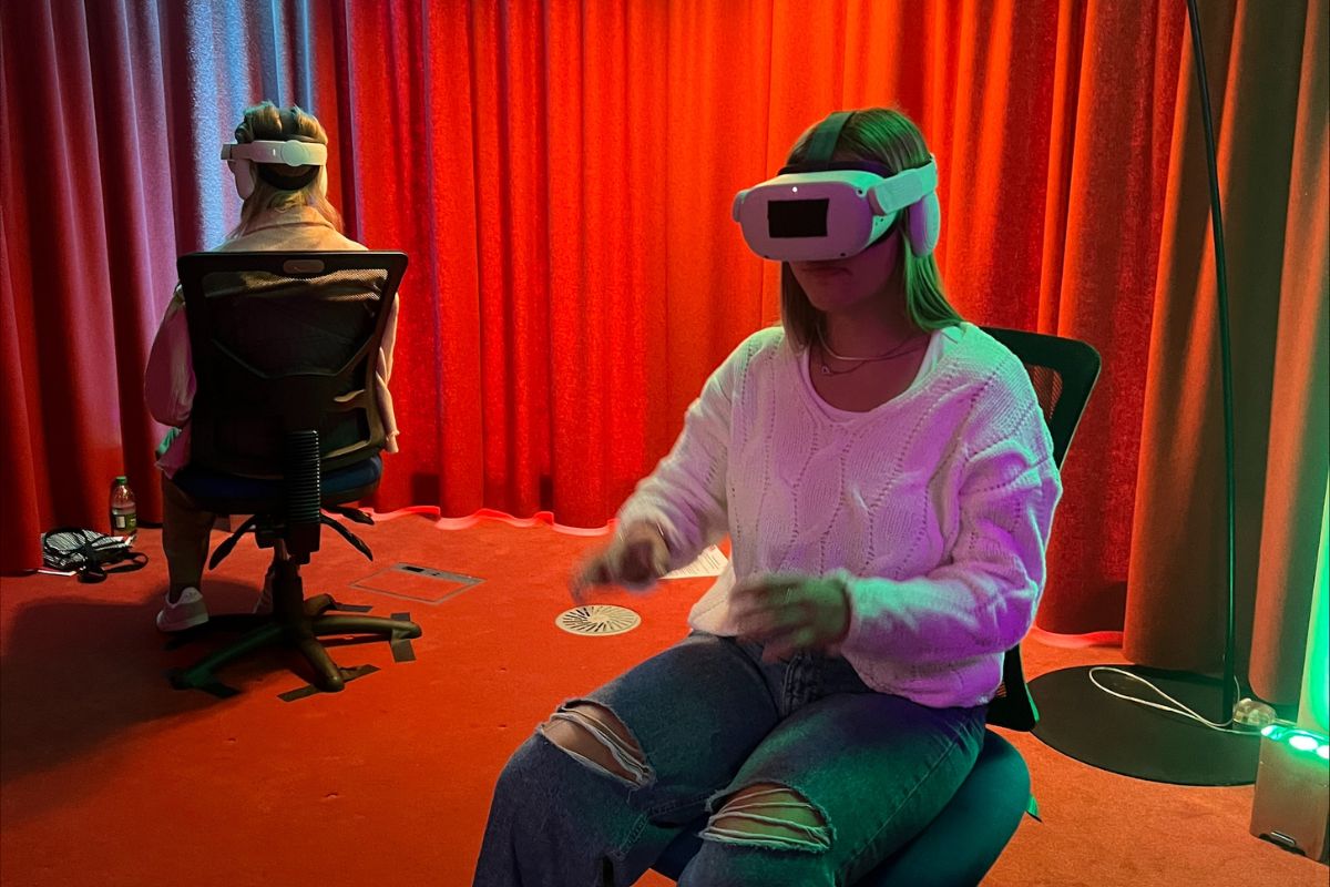 Virtual reality performances are eye-opening