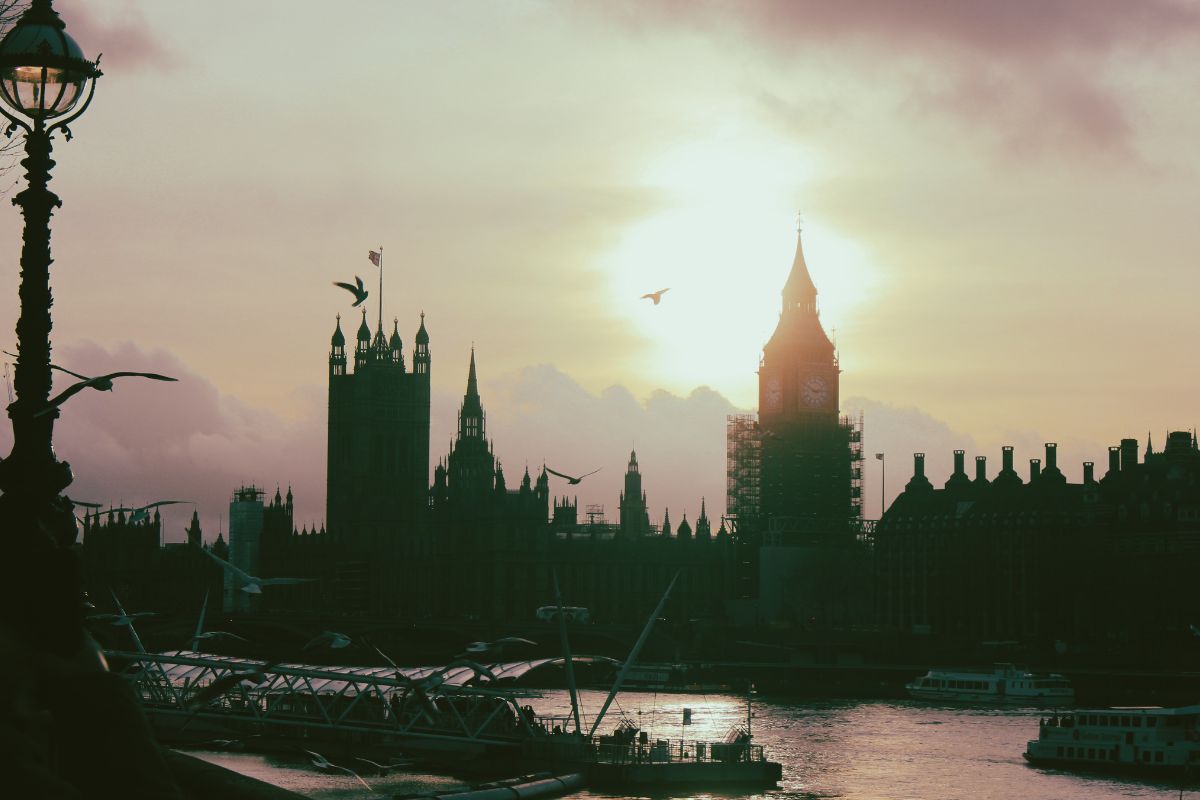 sunset of the uk Parliament
