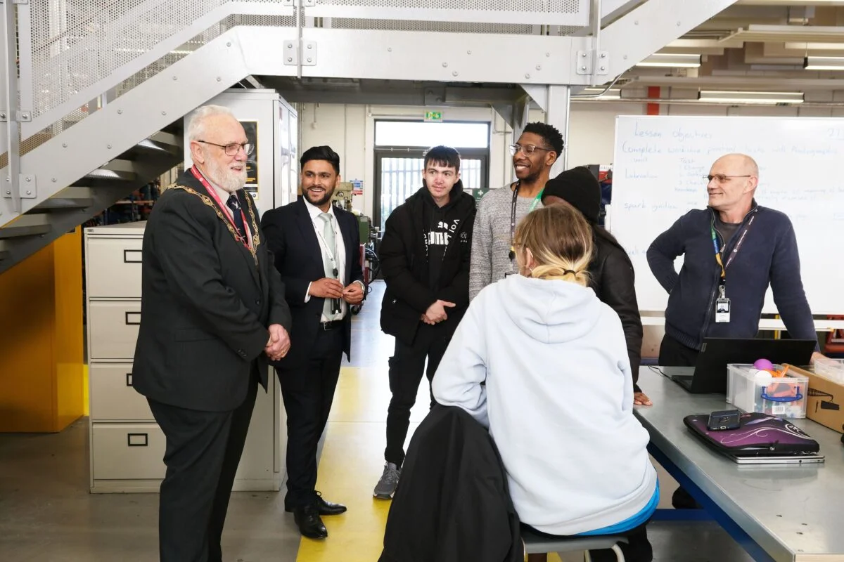 Waltham Forest College Students and Mayor