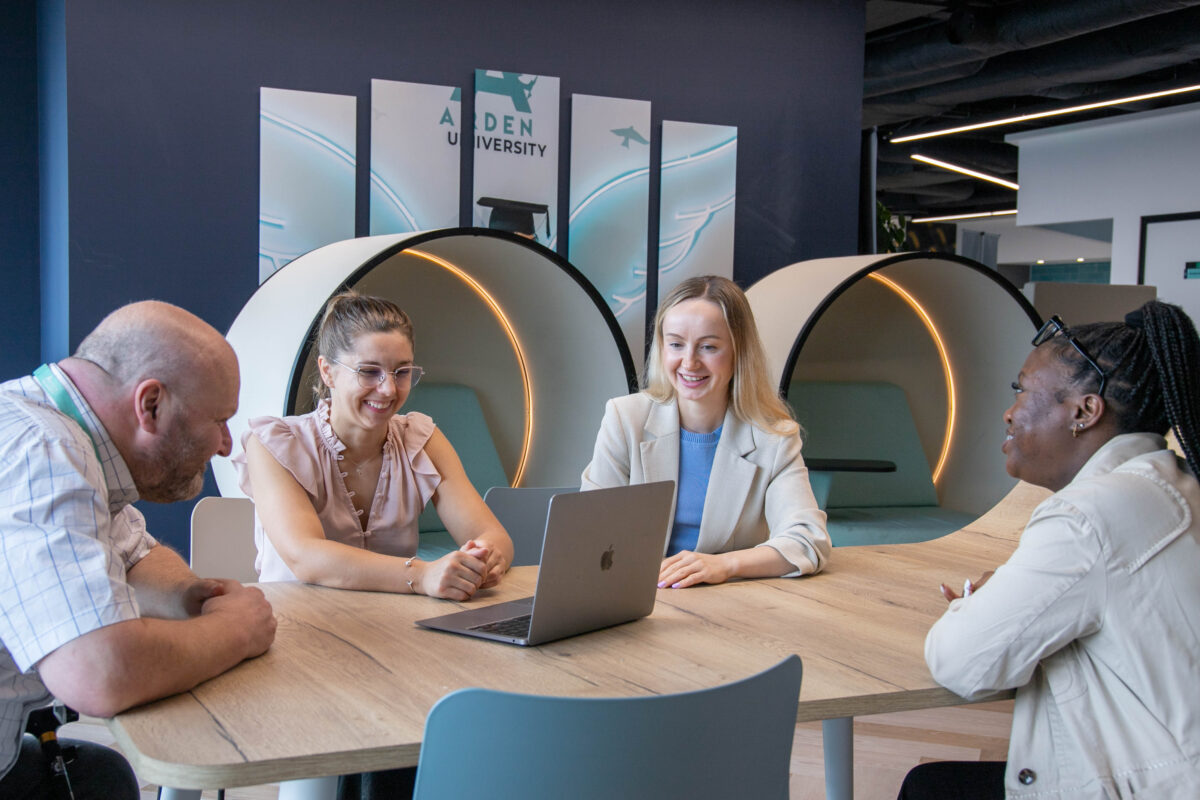 How Degree Apprenticeships can help to get Workers with Lifelong Skills