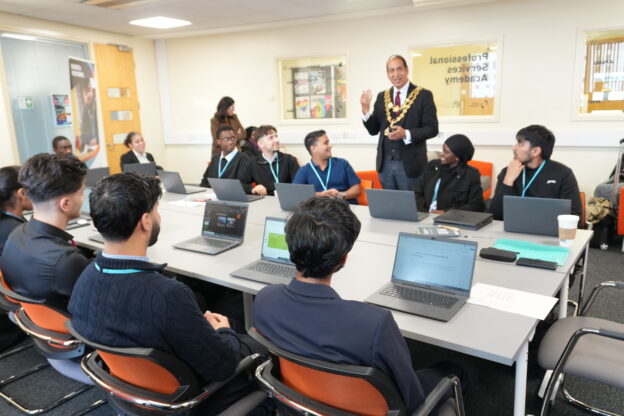 Mayor visits Matthew Boulton College