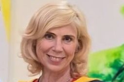 Professor Susi Geiger