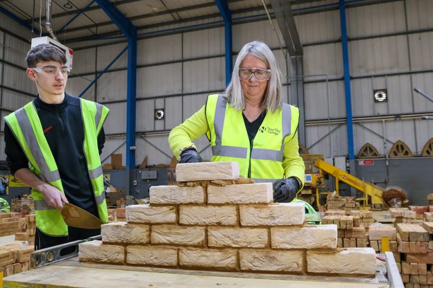 New City College’s Construction and Engineering Campus in Rainham was in the spotlight when it welcomed Baroness Jacqui Smith, Minister for Skills, for a visit highlighting the vital role that further education colleges play in developing the UK’s workforce.