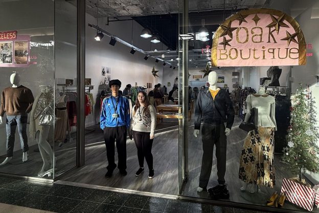 Students run pop up shop for FE News