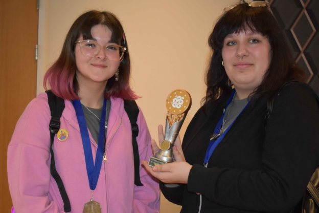 4 - Lilianna Rembelska and Amelia Webb were successful in an inter college maths comp and will now represent the East of England at the national champs in Solihull