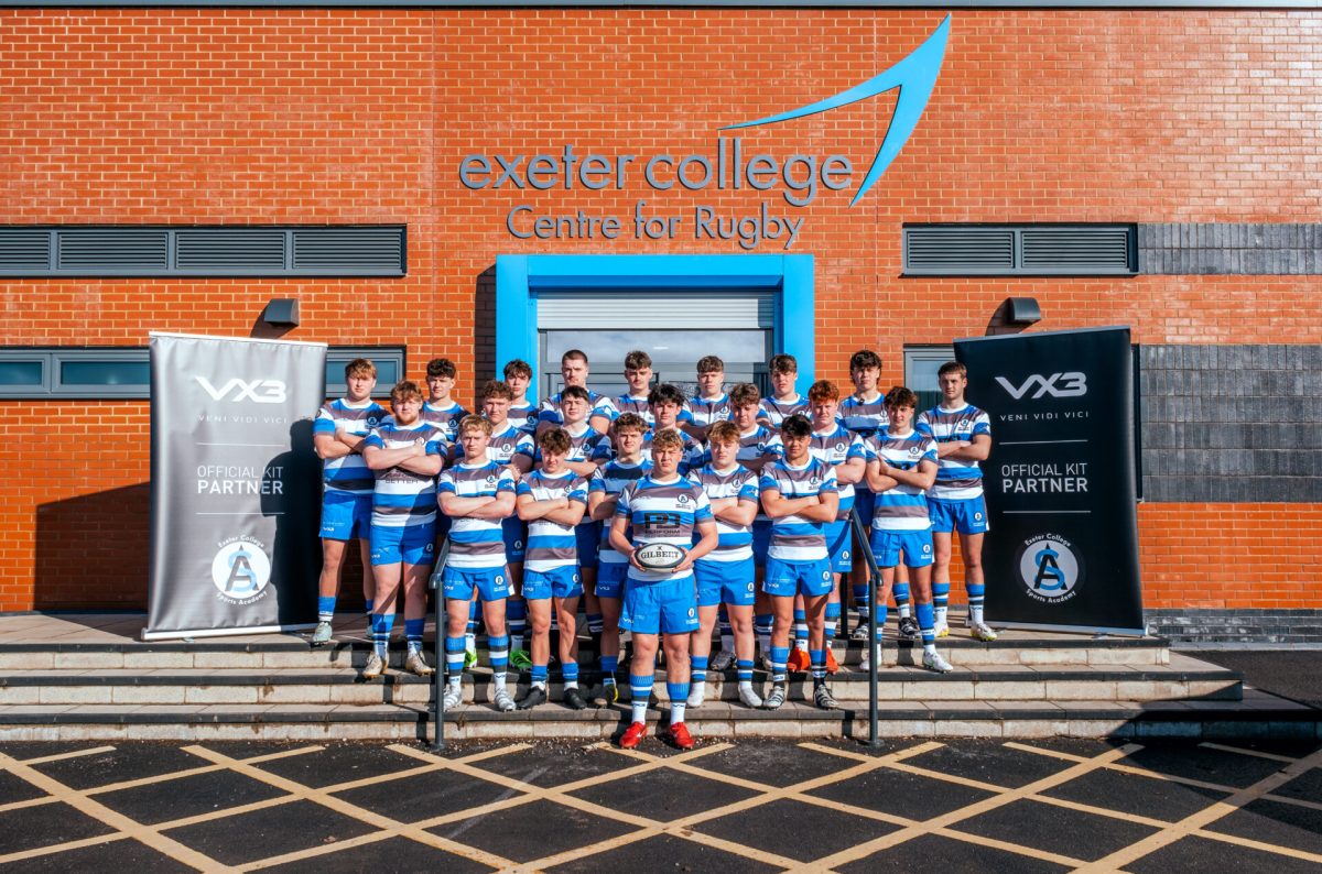 SANIX-Japan-Tour-Team-Group-shot-10-1920x1271