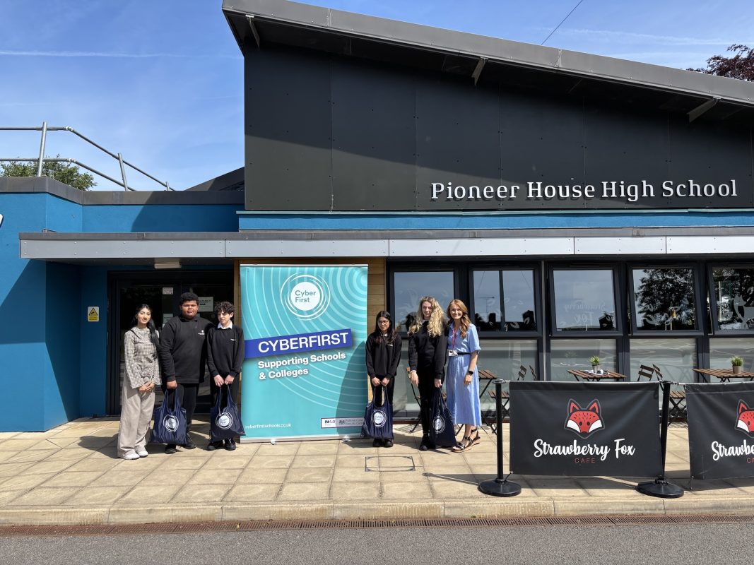 Students at Pioneer House High School with the IN4 Group team