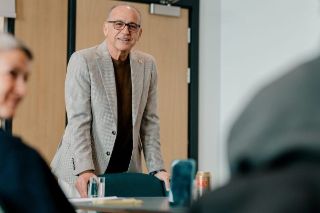 Dragons’ Den entrepreneur Theo Paphitis inspires future business leaders during exclusive Derby event