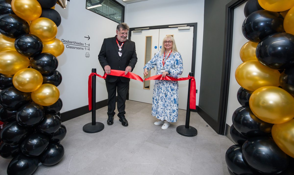 30.09.26. NPTC - The Beacon Official Opening, Ship Street, Brecon