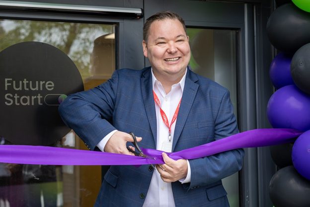 New employment hub at Uxbridge College to help young people into work