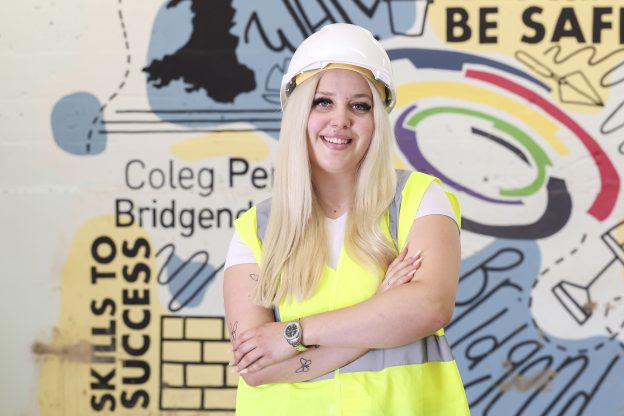 Honey Jenkins has achieved her dream of becoming a builder and won an Inspire! Adult Learning Award 2026.