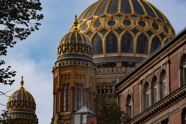 synagogue stock